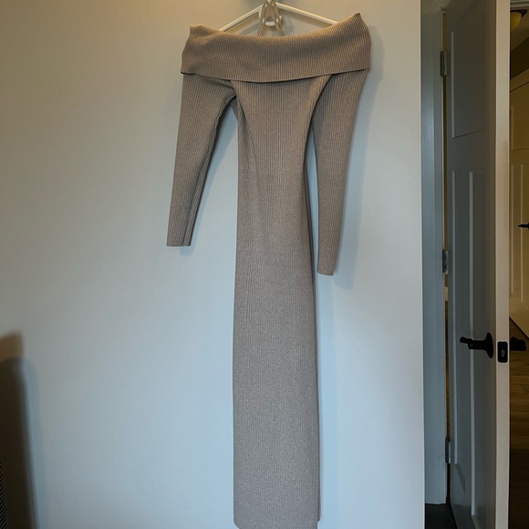 Abercrombie Knit Dress - Picture 2 of 3